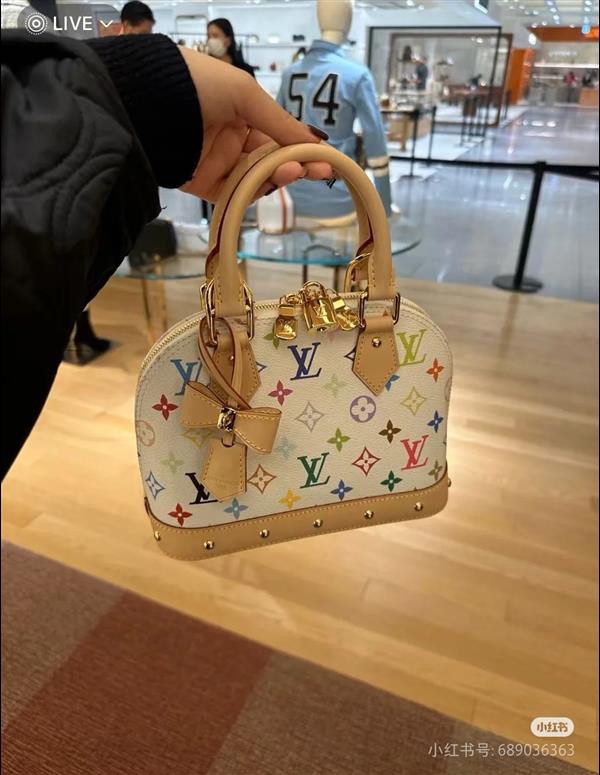 2026124175532880 130